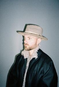 Ásgeir - Prallvoll mit Sehnsucht